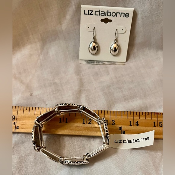 Liz Claiborne Silver Drop Earrings and Stretch Bracelet Bold Metal NWT Boho Chic - Picture 7 of 10
